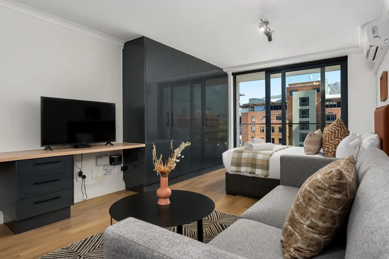 Newlands Peak Aparthotel By Totalstay Le Cap