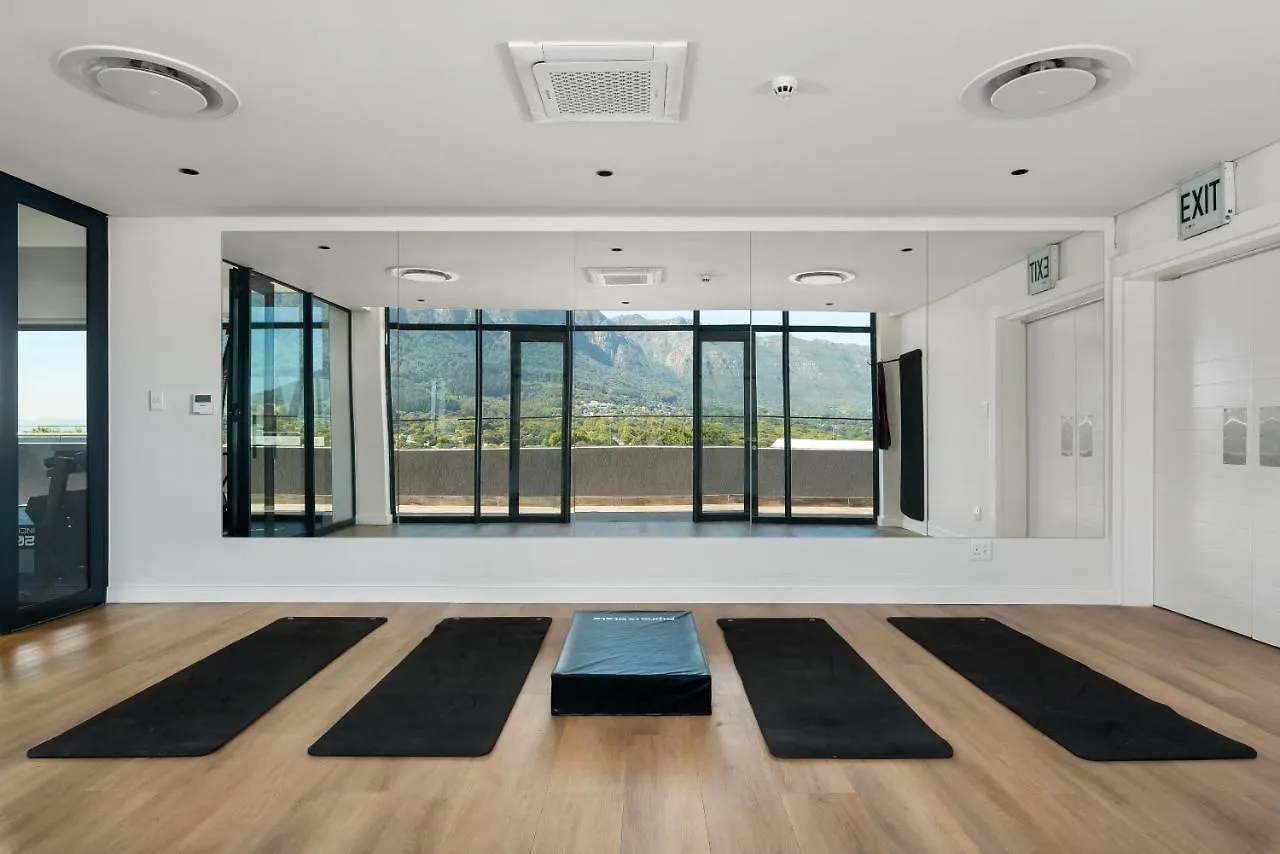 Newlands Peak Aparthotel By Totalstay Le Cap