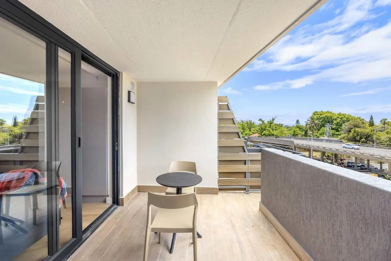 Newlands Peak Aparthotel By Totalstay Cape Town