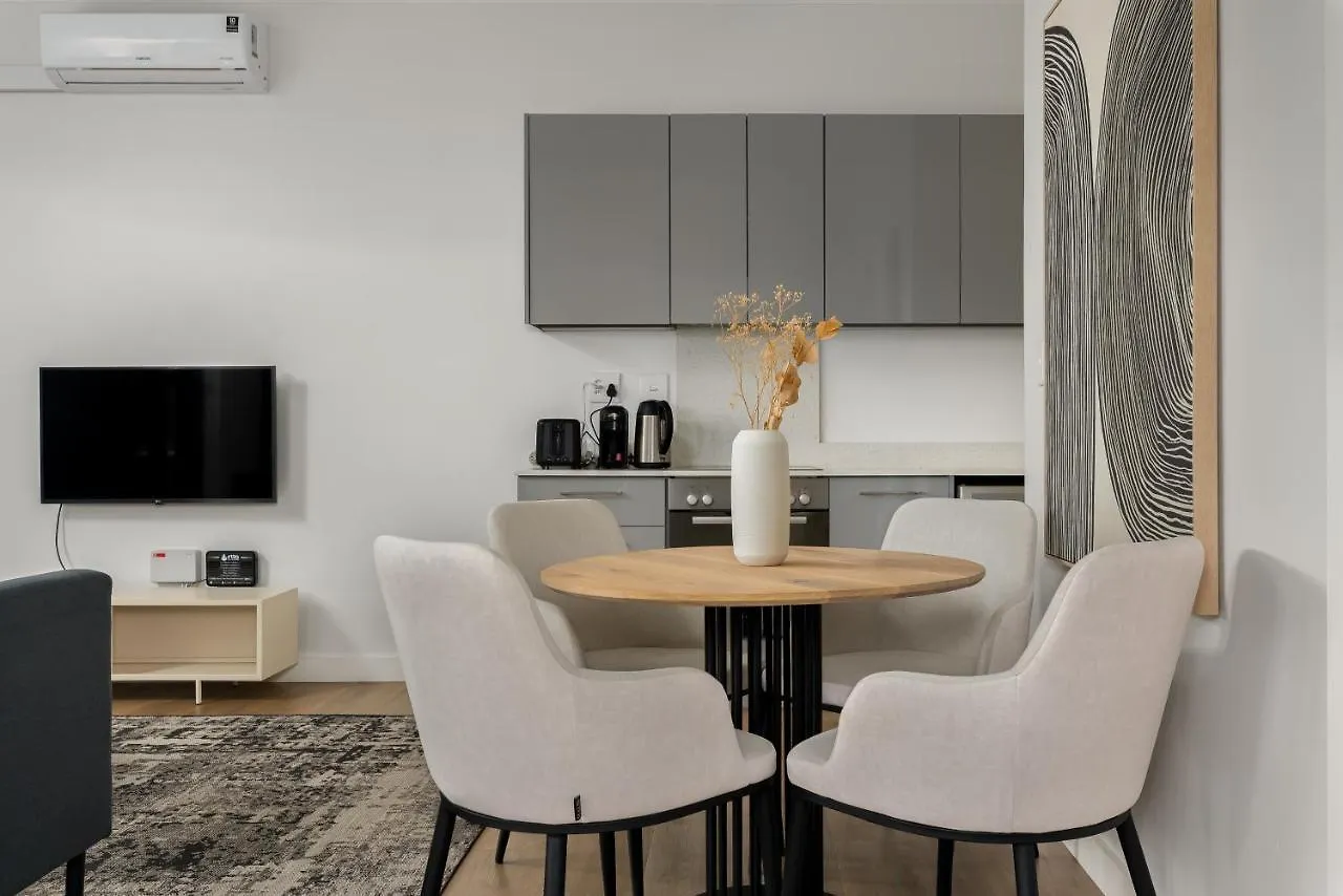 Newlands Peak Aparthotel By Totalstay Cape Town