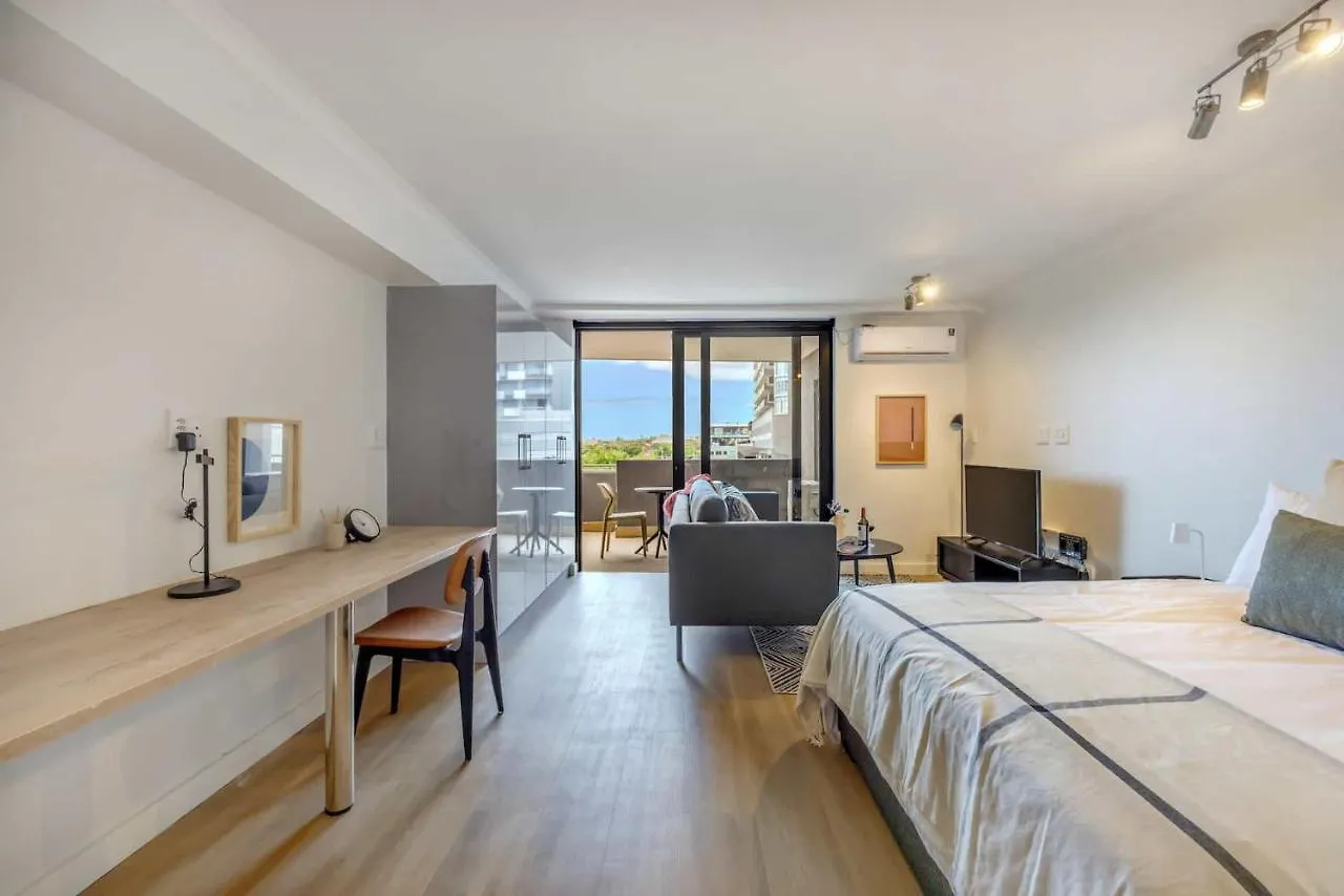Newlands Peak Aparthotel By Totalstay Cape Town
