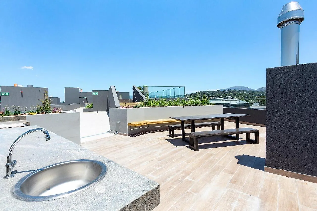 Newlands Peak Aparthotel By Totalstay Cape Town South Africa