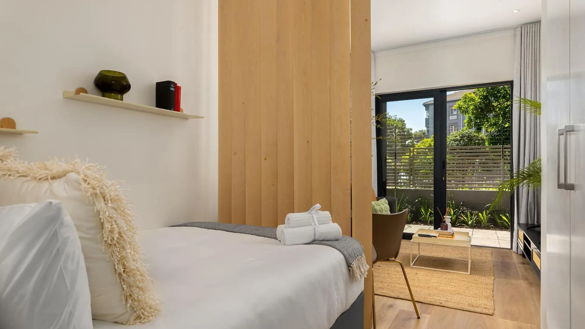Newlands Peak Aparthotel By Totalstay Cape Town